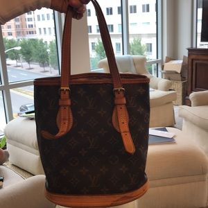 Louis Vuitton Bucket Bag
